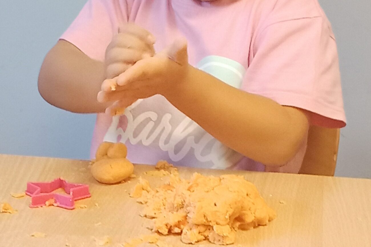 filter: 0; jpegRotation: 90; fileterIntensity: 0.000000; filterMask: 0; module:1facing:0;
hw-remosaic: 0;
touch: (-1.0, -1.0);
modeInfo: ;
sceneMode: Night;
cct_value: 0;
AI_Scene: (0, -1);
aec_lux: 0.0;
hist255: 0.0;
hist252~255: 0.0;
hist0~15: 0.0;