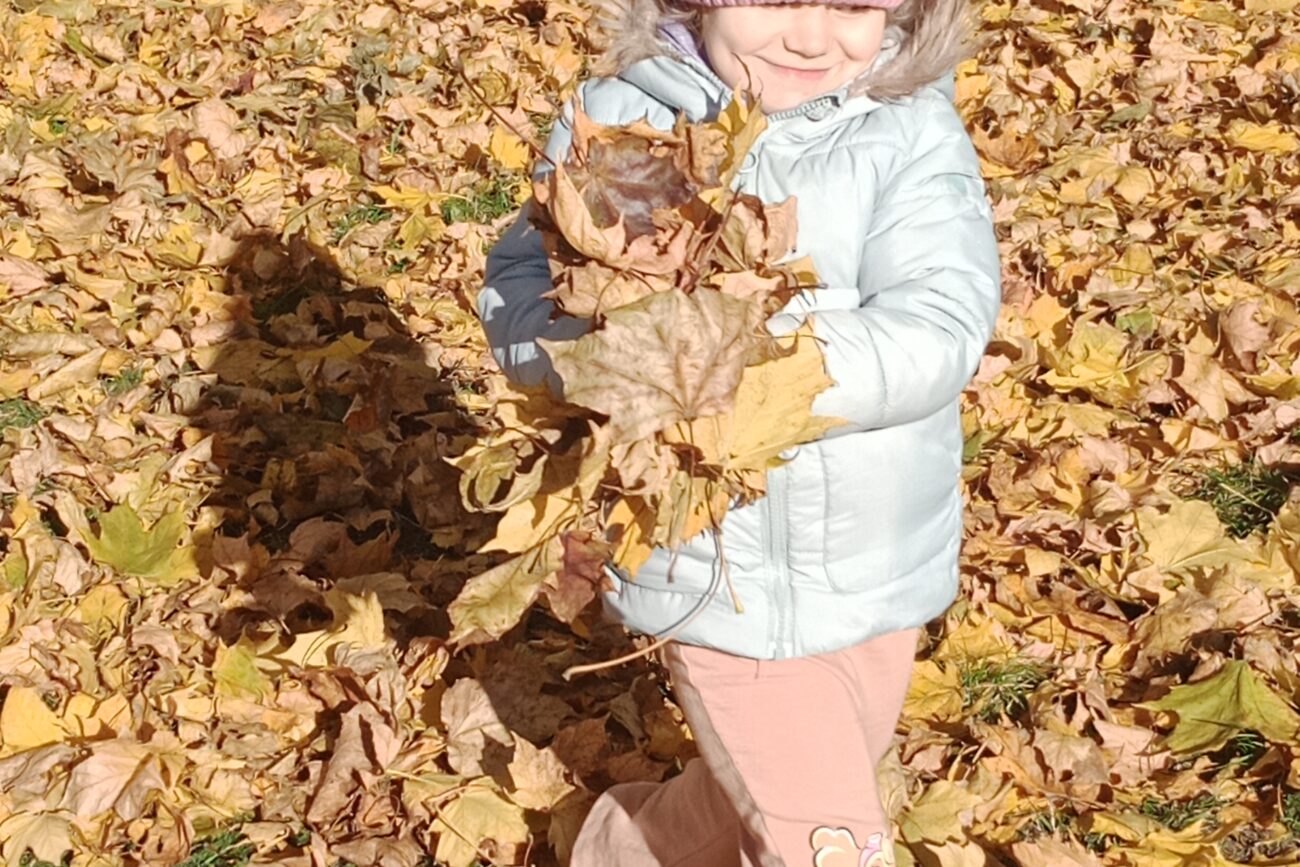 filter: 0; jpegRotation: 90; fileterIntensity: 0.000000; filterMask: 0; module:1facing:0;
hw-remosaic: 0;
touch: (-1.0, -1.0);
modeInfo: ;
sceneMode: Night;
cct_value: 0;
AI_Scene: (-1, -1);
aec_lux: 0.0;
hist255: 0.0;
hist252~255: 0.0;
hist0~15: 0.0;