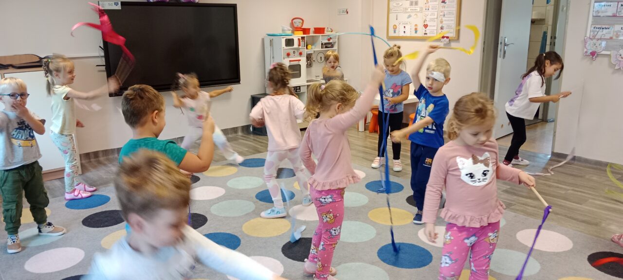 filter: 0; jpegRotation: 0; fileterIntensity: 0.000000; filterMask: 0; module:1facing:0;
hw-remosaic: 0;
touch: (-1.0, -1.0);
modeInfo: ;
sceneMode: Night;
cct_value: 0;
AI_Scene: (0, -1);
aec_lux: 0.0;
hist255: 0.0;
hist252~255: 0.0;
hist0~15: 0.0;