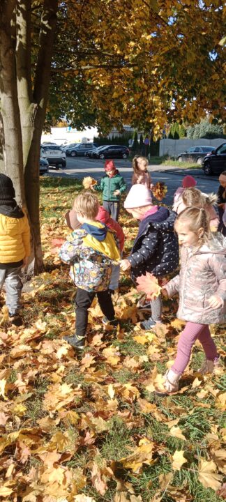 filter: 0; jpegRotation: 90; fileterIntensity: 0.000000; filterMask: 0; module:1facing:0;
hw-remosaic: 0;
touch: (-1.0, -1.0);
modeInfo: ;
sceneMode: NightHDR;
cct_value: 0;
AI_Scene: (-1, -1);
aec_lux: 0.0;
hist255: 0.0;
hist252~255: 0.0;
hist0~15: 0.0;