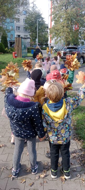 filter: 0; jpegRotation: 90; fileterIntensity: 0.000000; filterMask: 0; module:1facing:0;
hw-remosaic: 0;
touch: (-1.0, -1.0);
modeInfo: ;
sceneMode: NightHDR;
cct_value: 0;
AI_Scene: (-1, -1);
aec_lux: 0.0;
hist255: 0.0;
hist252~255: 0.0;
hist0~15: 0.0;