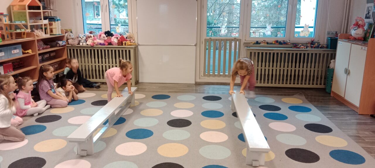 filter: 0; jpegRotation: 0; fileterIntensity: 0.000000; filterMask: 0; module:1facing:0;
hw-remosaic: 0;
touch: (-1.0, -1.0);
modeInfo: ;
sceneMode: Night;
cct_value: 0;
AI_Scene: (-1, -1);
aec_lux: 0.0;
hist255: 0.0;
hist252~255: 0.0;
hist0~15: 0.0;