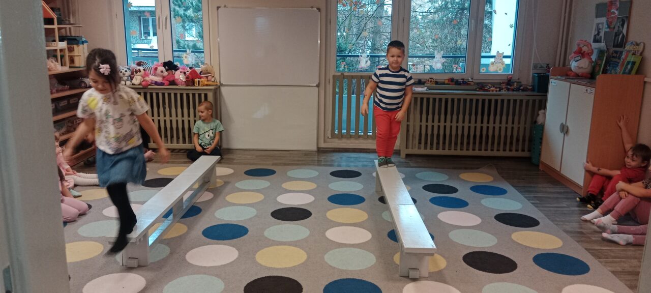 filter: 0; jpegRotation: 0; fileterIntensity: 0.000000; filterMask: 0; module:1facing:0;
hw-remosaic: 0;
touch: (-1.0, -1.0);
modeInfo: ;
sceneMode: Night;
cct_value: 0;
AI_Scene: (-1, -1);
aec_lux: 0.0;
hist255: 0.0;
hist252~255: 0.0;
hist0~15: 0.0;