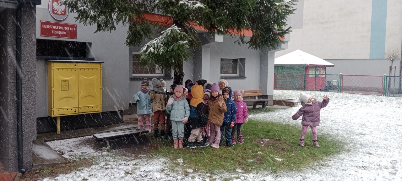 filter: 0; jpegRotation: 0; fileterIntensity: 0.000000; filterMask: 0; module:31facing:0;
hw-remosaic: 0;
touch: (-1.0, -1.0);
modeInfo: ;
sceneMode: Auto;
cct_value: 0;
AI_Scene: (-1, -1);
aec_lux: 0.0;
hist255: 0.0;
hist252~255: 0.0;
hist0~15: 0.0;